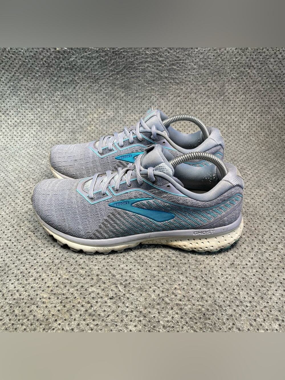 Brooks Ghost 12 Grey Running Shoes Size 11 Women’s
